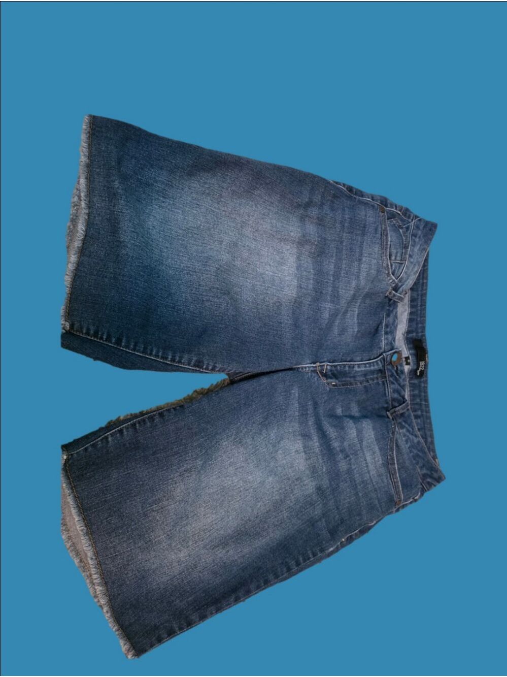 4/$67 Deal! 1822 Denim Midwash Blue Cropped Jean Shorts